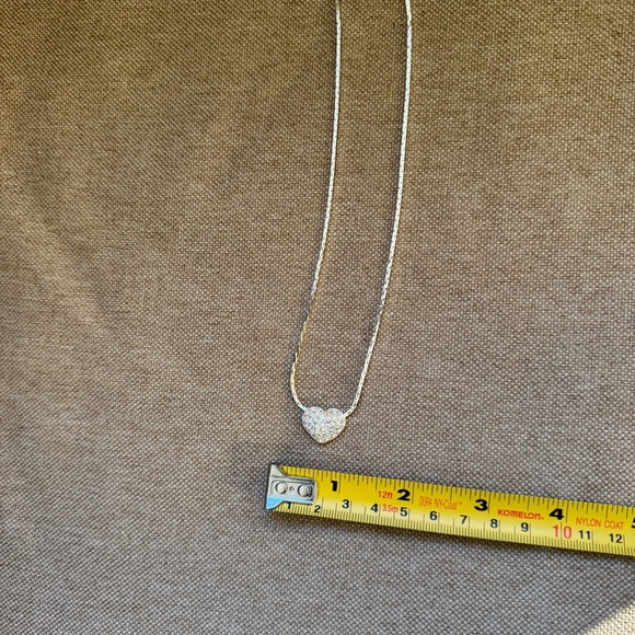 Swarovski Pavé Crystal Puffy Heart Pendant Silver tone Necklace 16" - Picture 5 of 7